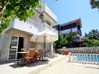 Didim Yeşilkent’te Denize Yakın Havuzlu Müstakil Villa