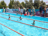 Didim’de özel çocuklar yüzme eğitiminde bir araya geldi
