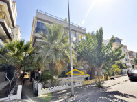 Didim Akdeniz Caddesinde Satılık Çatı Dubleks 3+1