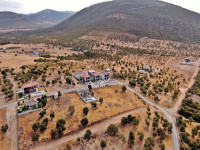 Didim Zümrüttepe'de Satılık Villa İmarlı Arsa 410 m²