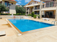 Didim Akbük'te Site İçinde Satılık Muhteşem Havuzlu Villa 3+1